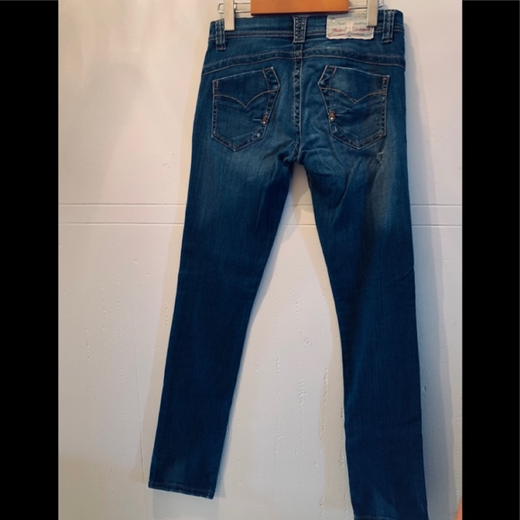 Blue jeans π - Picture 2 of 7